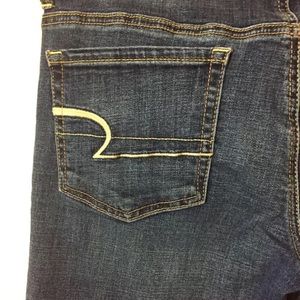 American Eagle Outfitters Pants - American eagle outfitter jeans size 8 low-rise American Eagle Outfitters Pants - American eagle outfitter jeans size 8 low-rise